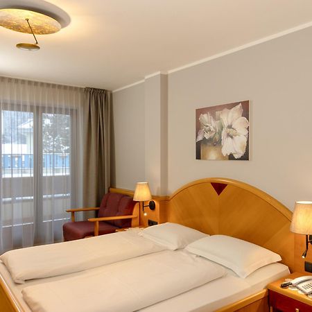 מונגואלפו Hotel Goldene Rose מראה חיצוני תמונה